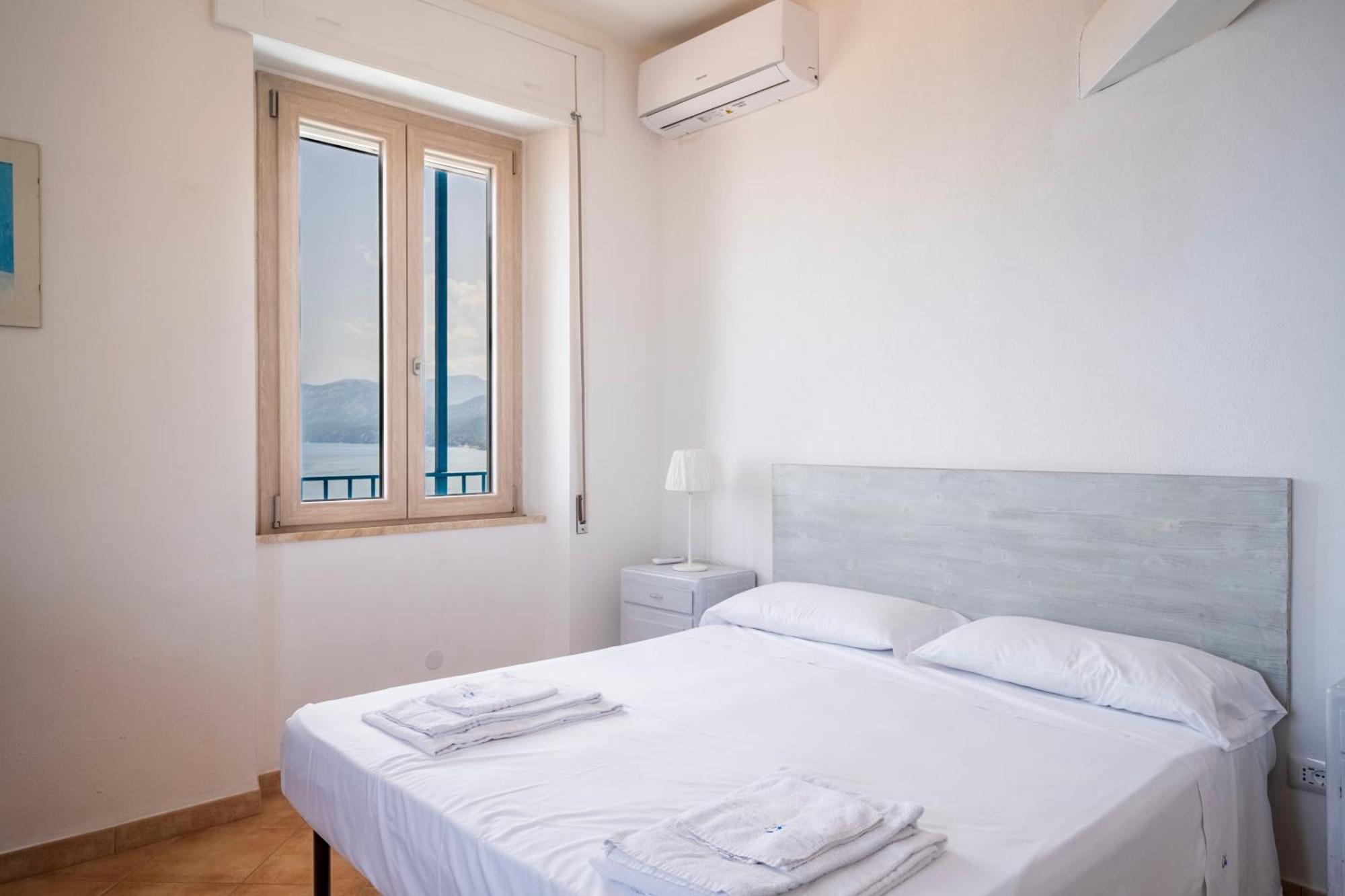 Seaview House Cala Gonone Apartment Luaran gambar